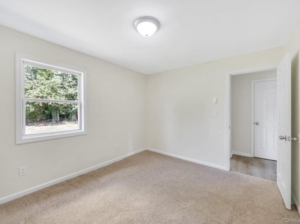 805 Bayview Avenue, Amityville NY 11701