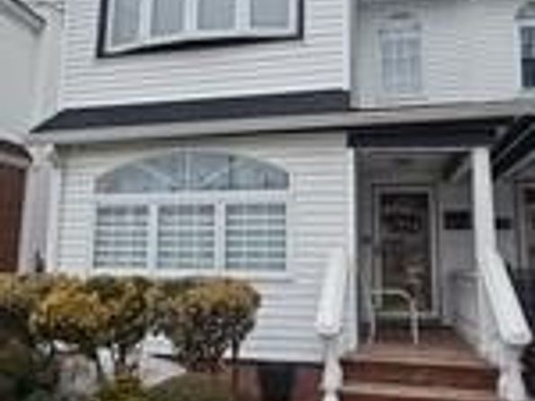 9317 123rd Street, Richmond Hill NY 11419