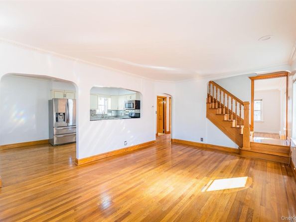 65-11 168th Street, Fresh Meadows NY 11365