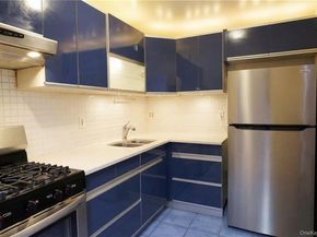 82-73 Country Pointe Circle, Queens Village NY 11427