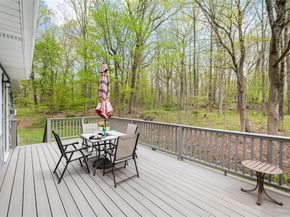 12 Westview Drive, Katonah NY 10536