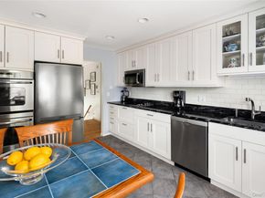 12 Westview Drive, Katonah NY 10536