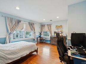 47 Syosset Circle, Syosset NY 11791