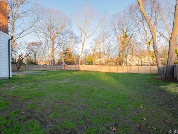 7 Howard Drive, Coram NY 11727