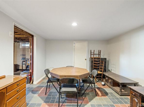 211 Mooney Pond Road, Selden NY 11784