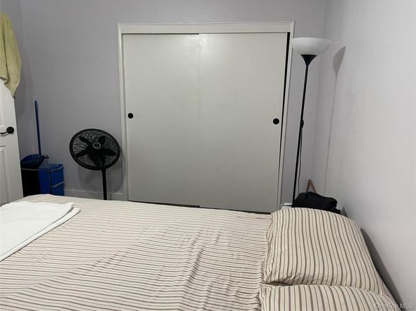 1296 Midland Avenue B2, Yonkers NY 10704