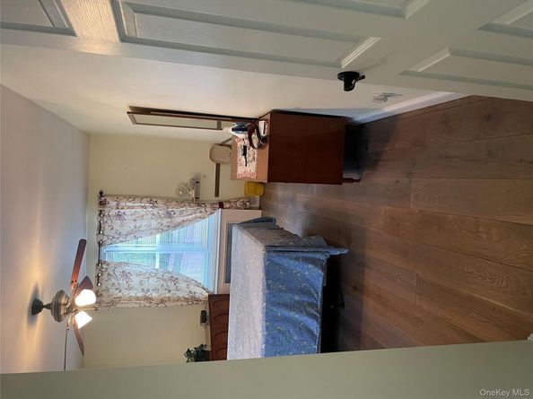 1296 Midland Avenue B2, Yonkers NY 10704