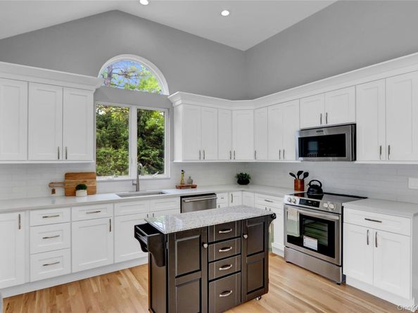 23 Red Creek Circle, Hampton Bays NY 11946