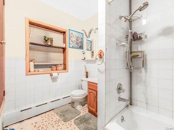 69 Waring Place, Yonkers NY 10703