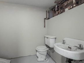 69 Waring Place, Yonkers NY 10703