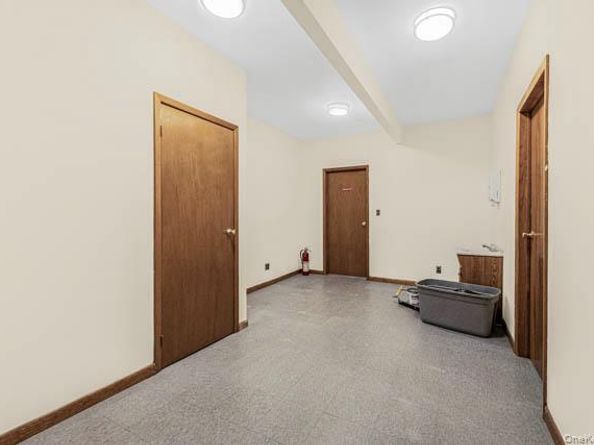 69 Waring Place, Yonkers NY 10703