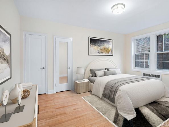 11007 73rd Road 3K, Forest Hills NY 11375