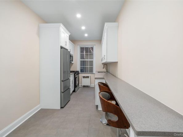 11007 73rd Road 3K, Forest Hills NY 11375