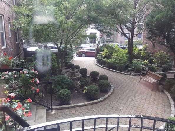 11007 73rd Road 3K, Forest Hills NY 11375