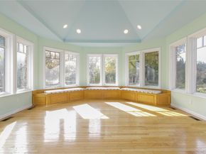 18 LIGHTHOUSE Road, Kings Point NY 11024