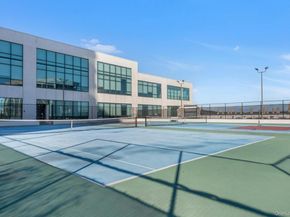 10 City Place 19C, White Plains NY 10601