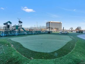 10 City Place 19C, White Plains NY 10601