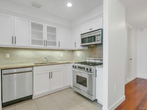 10 City Place 19C, White Plains NY 10601