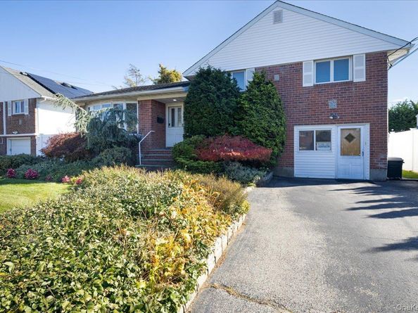 202 Vincent Drive, East Meadow NY 11554