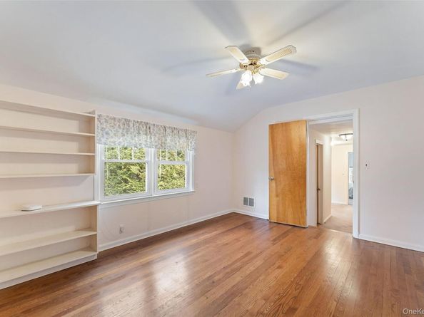 285 Old Colony Road, Hartsdale NY 10530