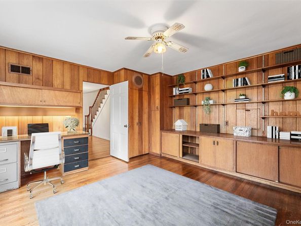 285 Old Colony Road, Hartsdale NY 10530