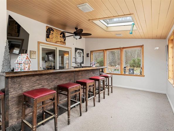 285 Old Colony Road, Hartsdale NY 10530