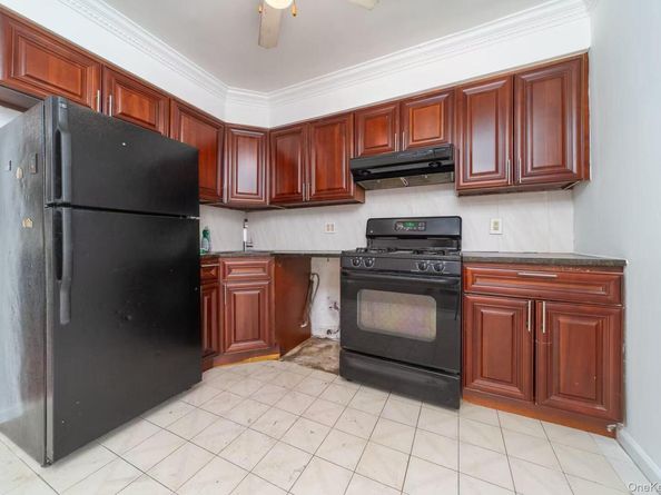 2348 130th Street, College Point NY 11356