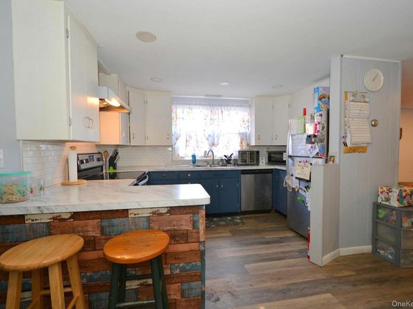 254 Dare Road, Selden NY 11784