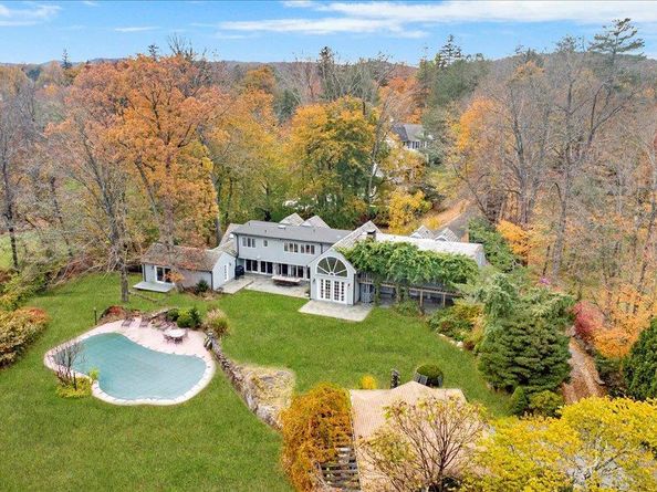 183 McLain Street, Bedford Corners NY 10549