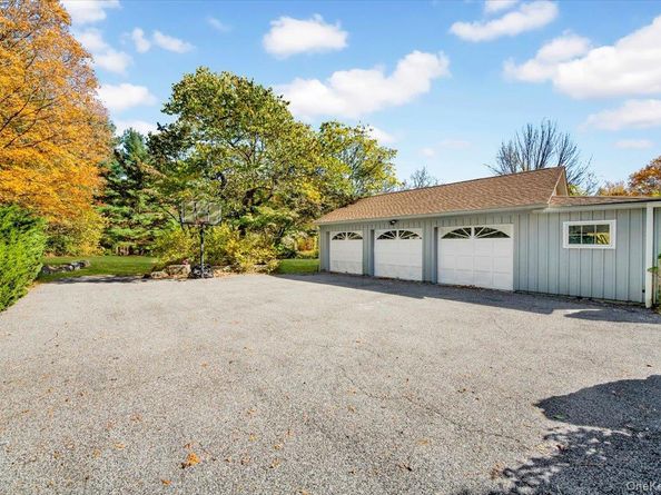 183 McLain Street, Bedford Corners NY 10549