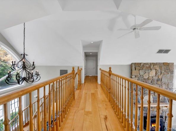 183 McLain Street, Bedford Corners NY 10549