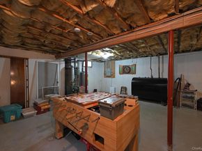 9 Shinnecock Avenue, East Quogue NY 11942