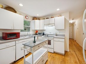 9 Shinnecock Avenue, East Quogue NY 11942