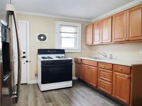 469 River Street, Oceanside NY 11572