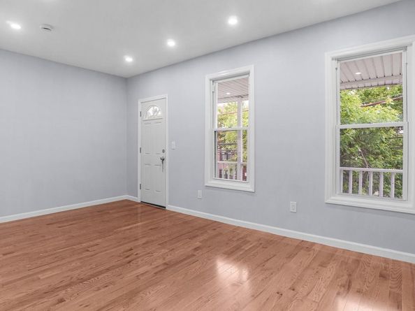 1513 Rosedale Avenue, Bronx NY 10460