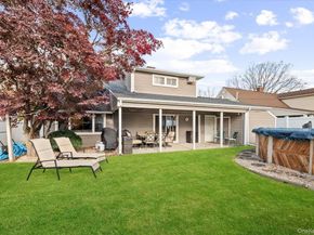 341 Red Maple Drive S, Wantagh NY 11793