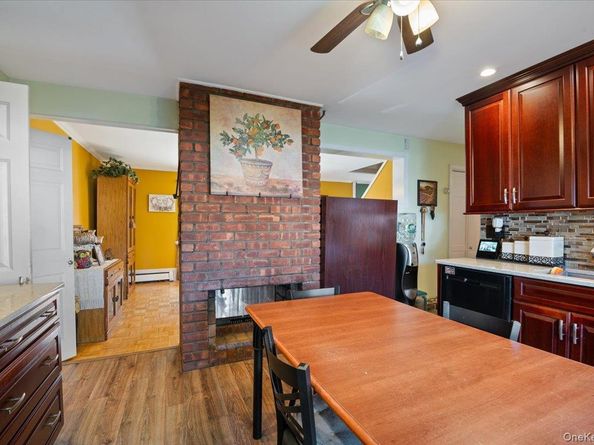 341 Red Maple Drive S, Wantagh NY 11793