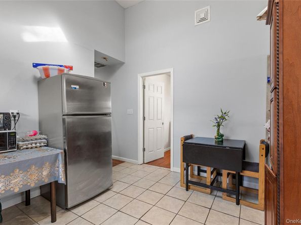 67 Harts Avenue, Roosevelt NY 11575