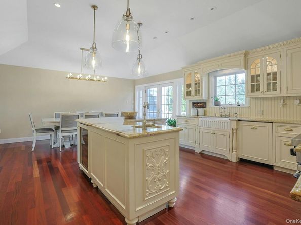 450 Westlake Drive, Valhalla NY 10595