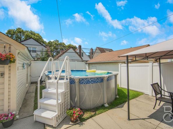 38-22 Clearview Expressway, Bayside NY 11361