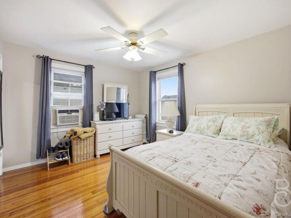 38-22 Clearview Expressway, Bayside NY 11361