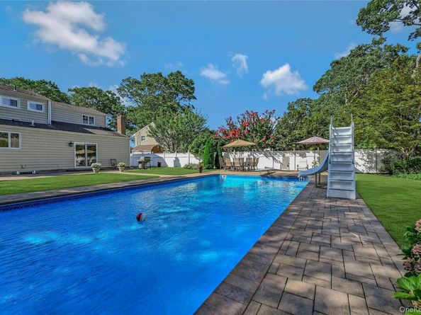 51 Oakwood Hills Drive, East Islip NY 11730