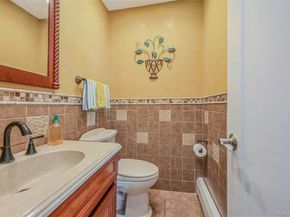 51 Oakwood Hills Drive, East Islip NY 11730