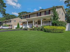 51 Oakwood Hills Drive, East Islip NY 11730