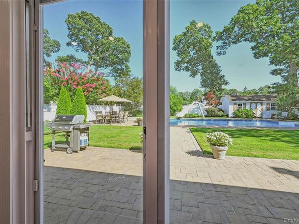 51 Oakwood Hills Drive, East Islip NY 11730