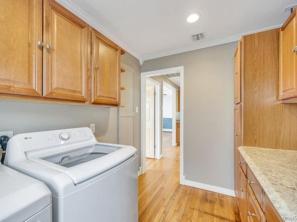 122 E 12th Street, Huntington Station NY 11746