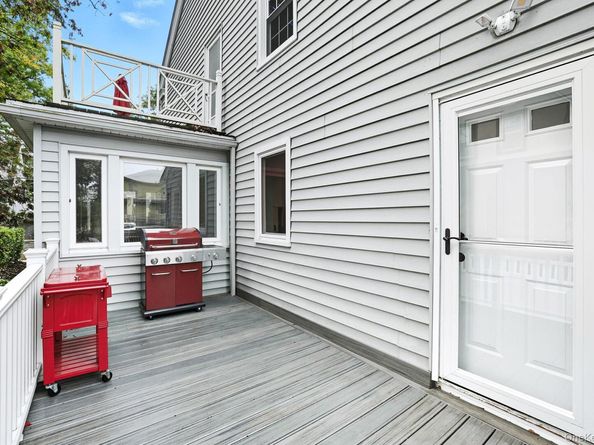283 Clinton Avenue, New Rochelle NY 10801