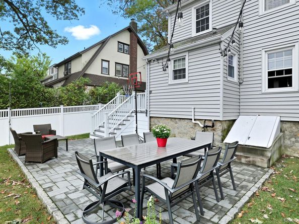 283 Clinton Avenue, New Rochelle NY 10801
