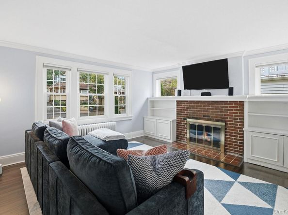 283 Clinton Avenue, New Rochelle NY 10801
