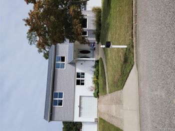 7 Deville Drive